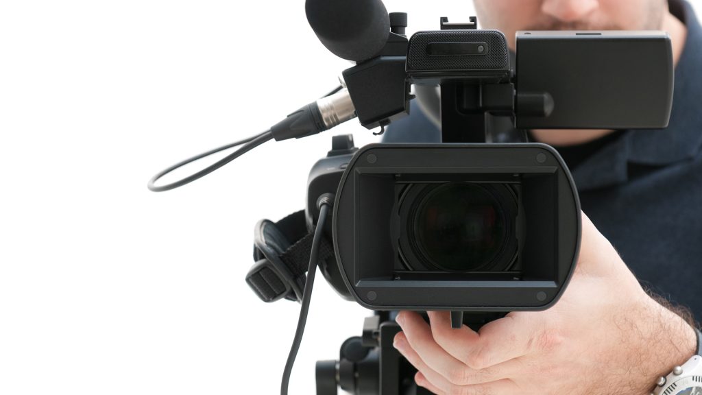 Caméra pointant vers nous